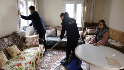 Hatay Büyükşehir Belediyesi, 6 bin 615 hanede temizlik yaptı