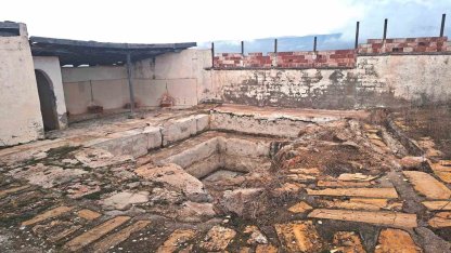 Hisarcık’taki tarihi Roma hamamı bakımsızlıktan yok oluyor