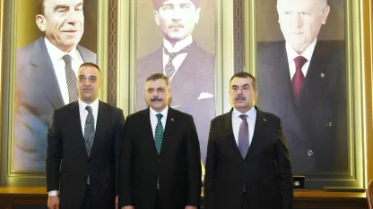 İçişleri Bakanı Çiftçi ve Milli Eğitim Bakanı Tekin’den MHP’ye ziyaret