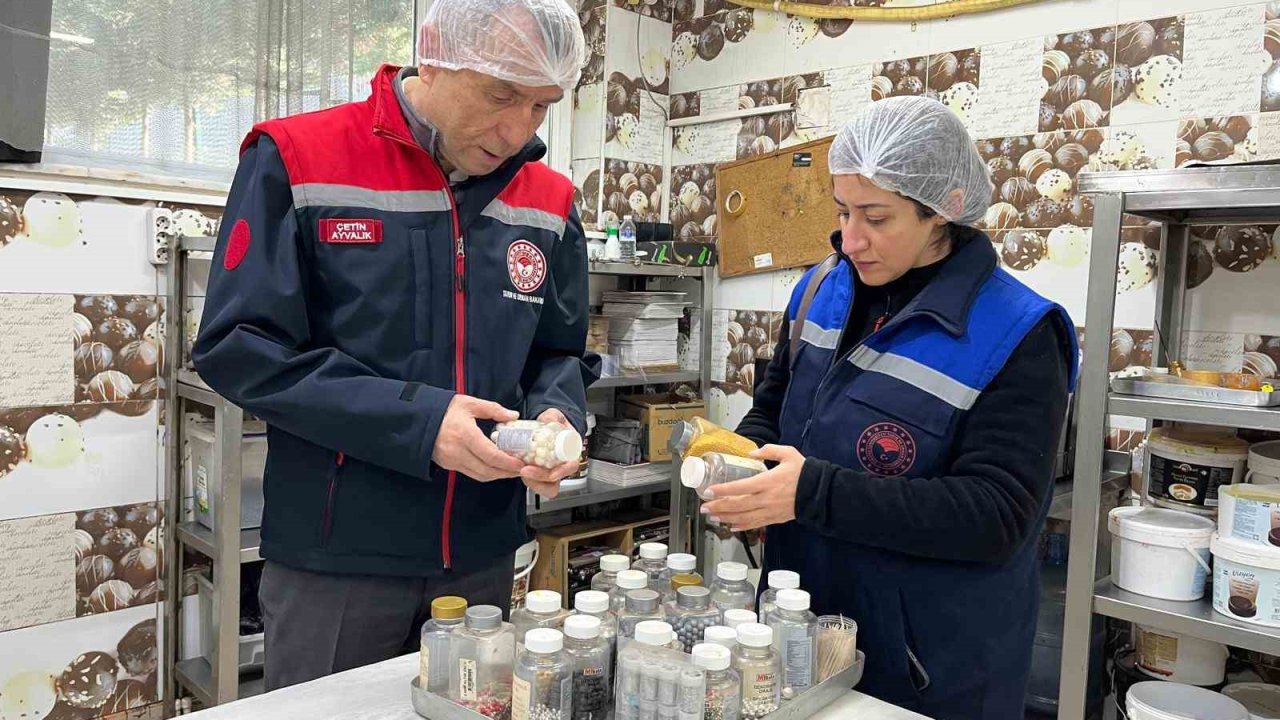 İl Müdürü Ayvalık bizzat gıda denetimlerine katıldı