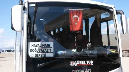 İran Kadın Milli Takımı Gürbulak Sınır Kapısı’ndan ülkelerine geçti