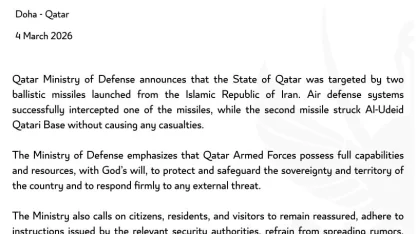 İran, Katar’daki ABD üssünü balistik füzeyle vurdu