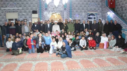 İslamın gülleri çocuklarla anlamlı buluşma