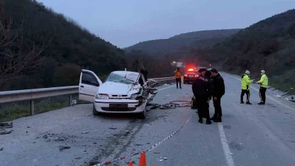 İstanbul’da iftar saatinde feci kaza: 1 ölü, 2 yaralı