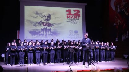 İstiklal Marşı’nın Kabulü ve Mehmet Akif Ersoy’u Anma Programı Edremit’te gerçekleştirildi