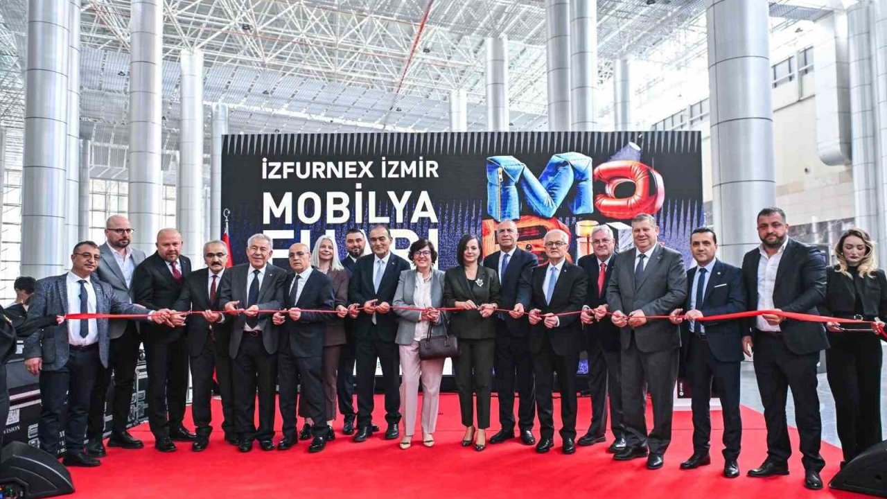İZFURNEX 2026-İzmir Mobilya Fuarı kapılarını açtı