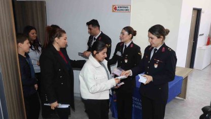 Jandarma ve Sahil Güvenlik Akademisi’nden öğrencilere kariyer tanıtımı