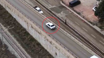 Kaçış planı işe yaramadı, koşarak araç değiştirdi yine yakalandı