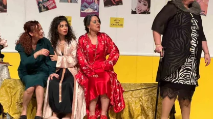 ‘Kadıncıklar’ oyunu büyük ilgi gördü