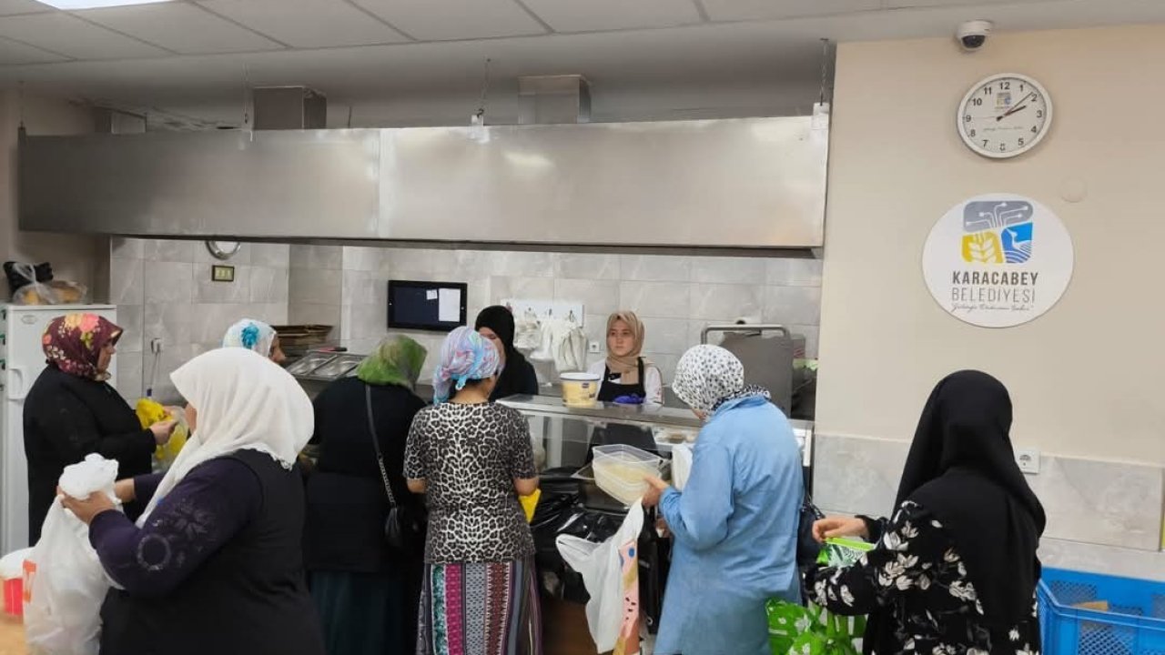 Karacabey Belediyesi’nden binlerce vatandaşa destek