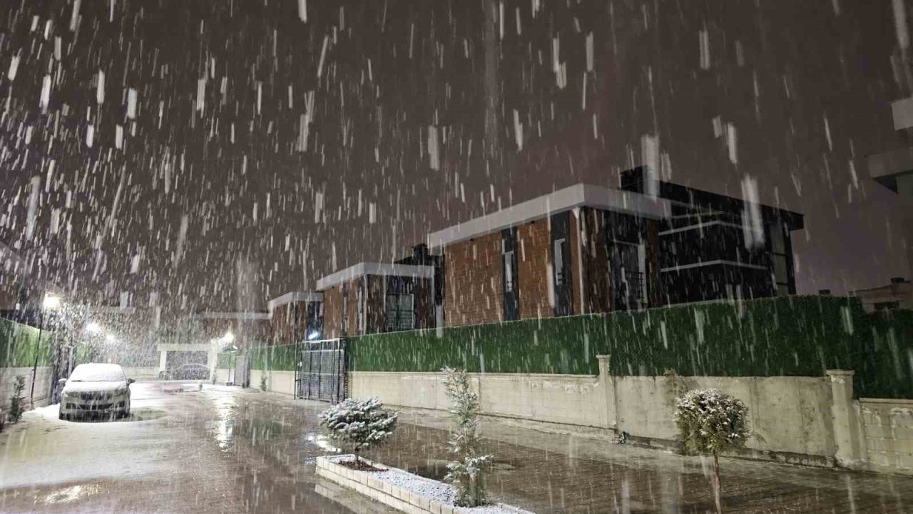 Kayseri’de kar yağışı