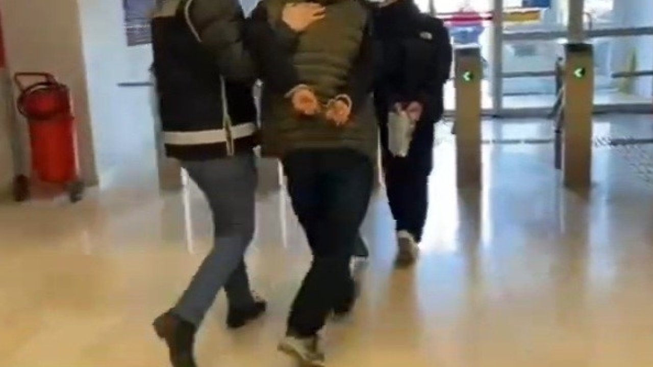Kendilerini savcı olarak tanıtıp vatandaşları dolandıran 2 şüpheli tutuklandı