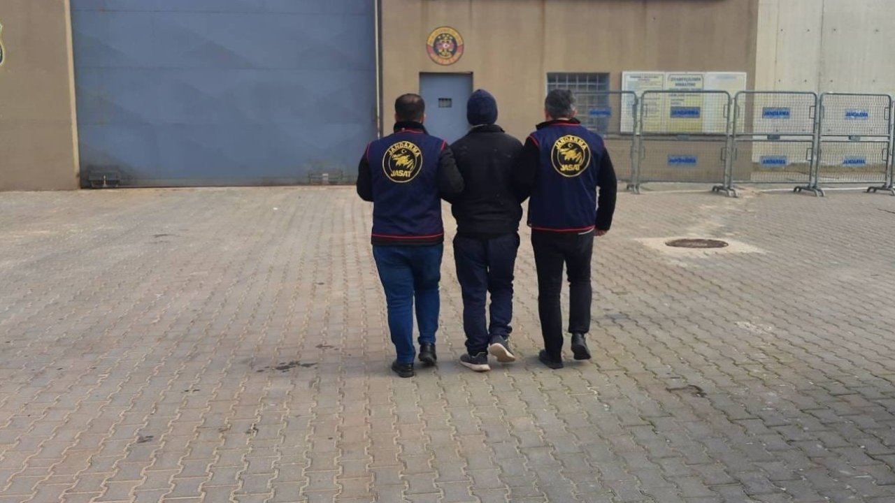 Kesinleşmiş 11’er yıl cezayla aranan 3 şahıs yakalandı