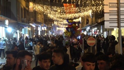 Kilis’te iftar sonrası Cumhuriyet Caddesi hareketlendi