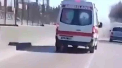 Kırmızı ışığı son anda fark eden araçlar zincirleme kazaya neden oldu