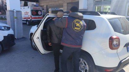 Kırşehir’de 18 yıl 4 ay hapis cezasıyla aranan şahıs yakalandı