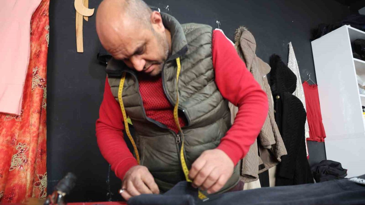 Kırşehir’de, terzilerde bayram yoğunluğu erken başladı