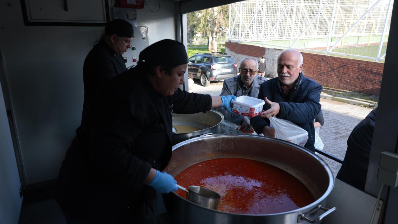 Konak’ta Ramazan bereketi Zafertepe’den başladı