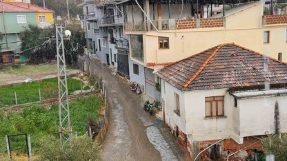 Köşk’te dolu yağışı etkili oldu, yollar beyaza büründü