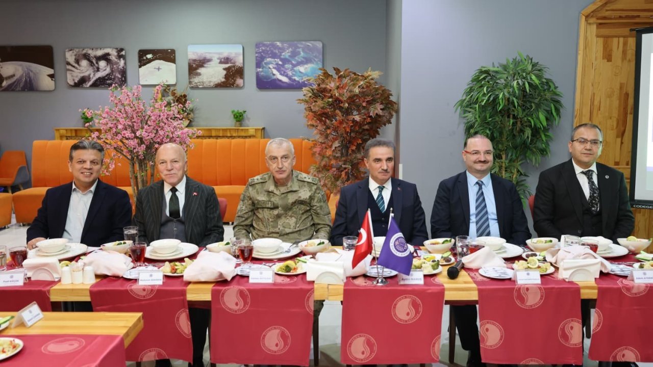 KUDAKAF paydaşları, düzenlenen iftar programında bir araya geldi