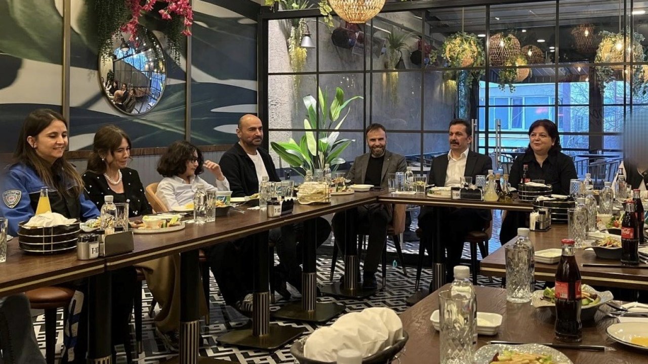 Kütahya İl Emniyet Müdürlüğü iftar sofrasını sevgi evlerinde kalan çocuklarla paylaştı