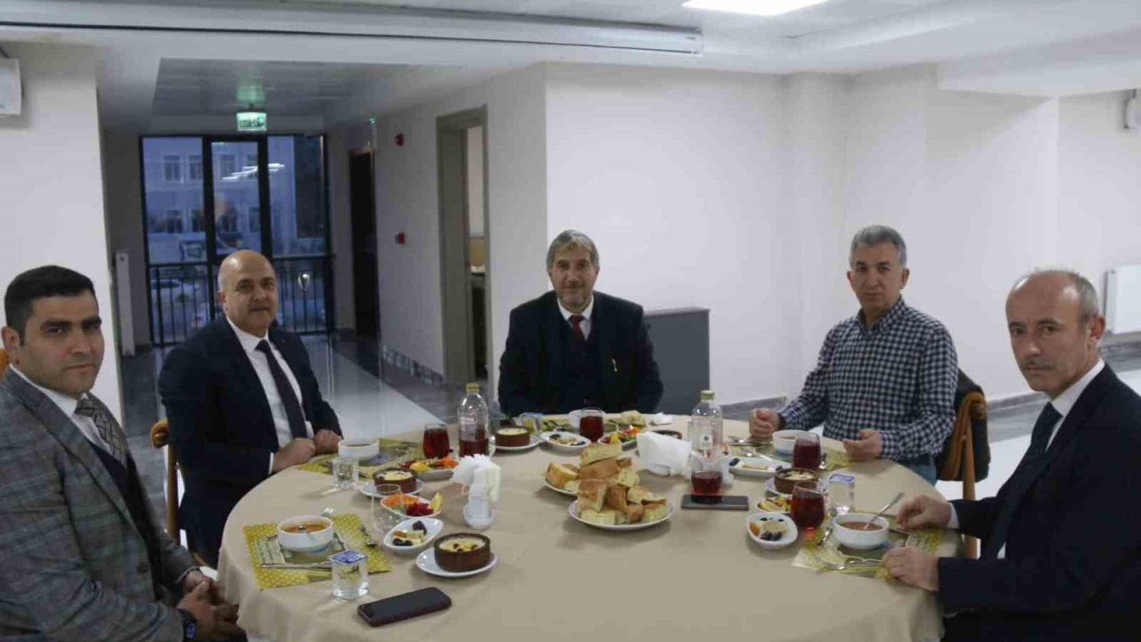 Kütahya’da eğitim yöneticileri iftar programında buluştu