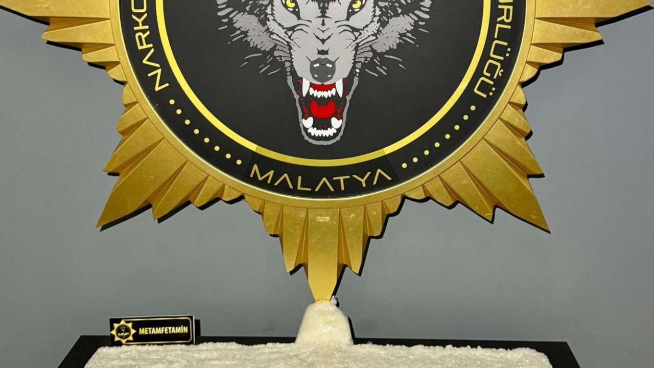 Malatya’da yolcu otobüsünde 11 kilo 400 gram metamfetamin ele geçirildi