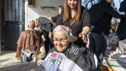 Manavgat Belediyesi’nden kırsal mahallelerde bayram öncesi ücretsiz kuaför hizmeti