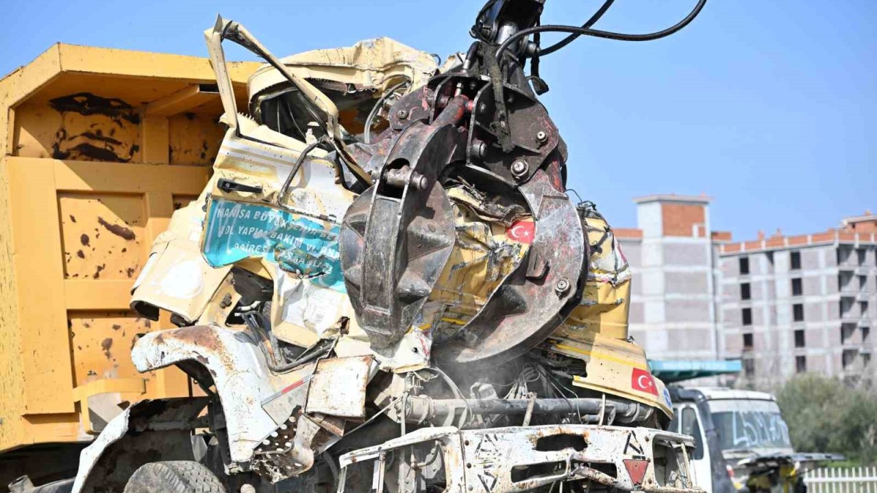 Manisa’da hurda ve sahipsiz araçlar MKE’ye sevk edildi