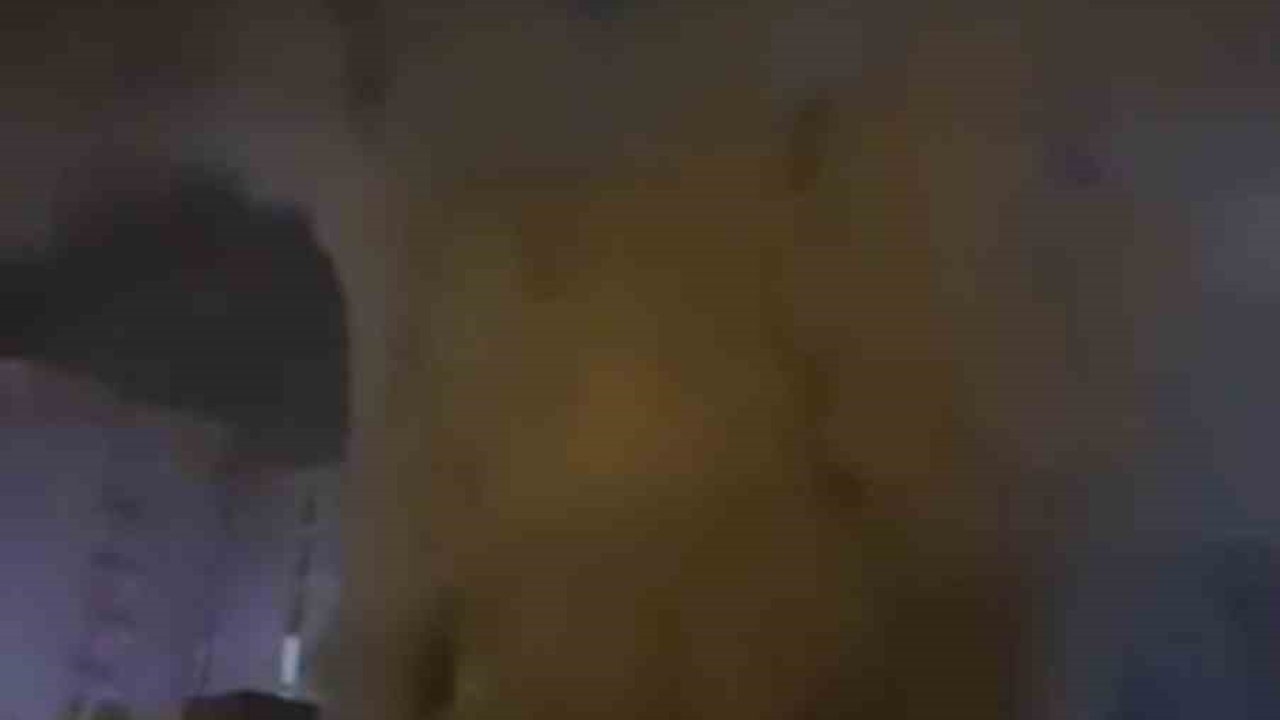 Mardin’de mobilya döşemecisinde çıkan yangın söndürüldü