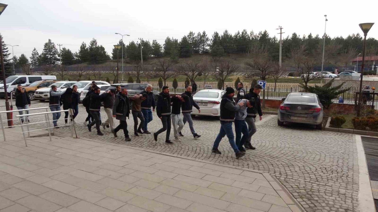 Midede uyuşturucu sevkiyatı Kastamonu’da son buldu