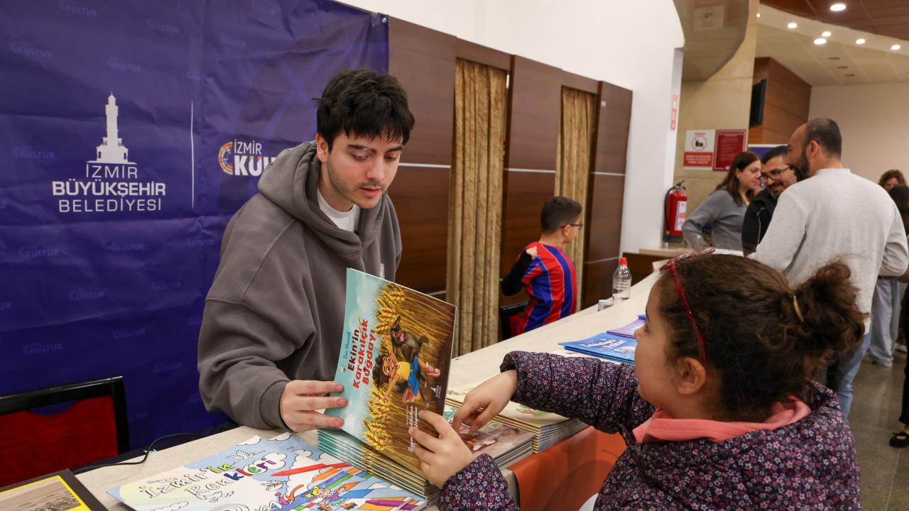 Minikler Göbeklitepe’nin gizemli dünyasına yolculuk yaptı