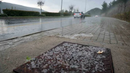 Muğla’da dolu sürprizi