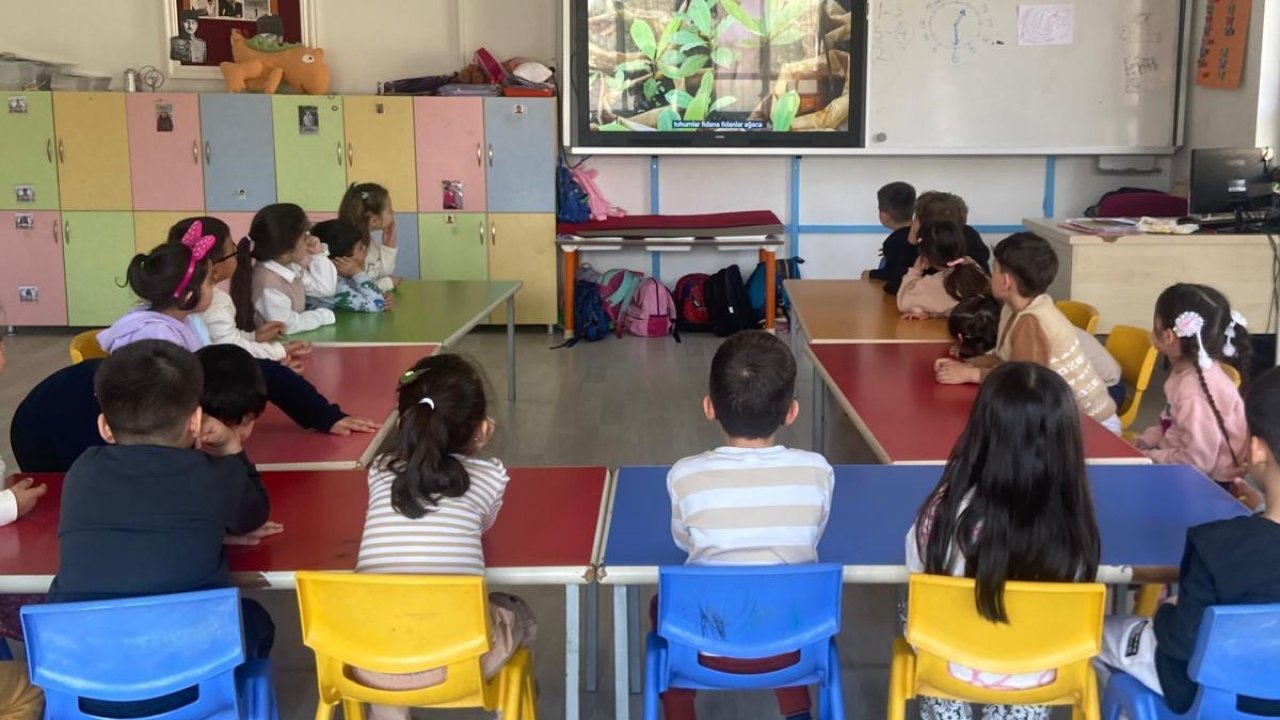 Muğla’da minik kalplere orman sevgisi aşılanıyor