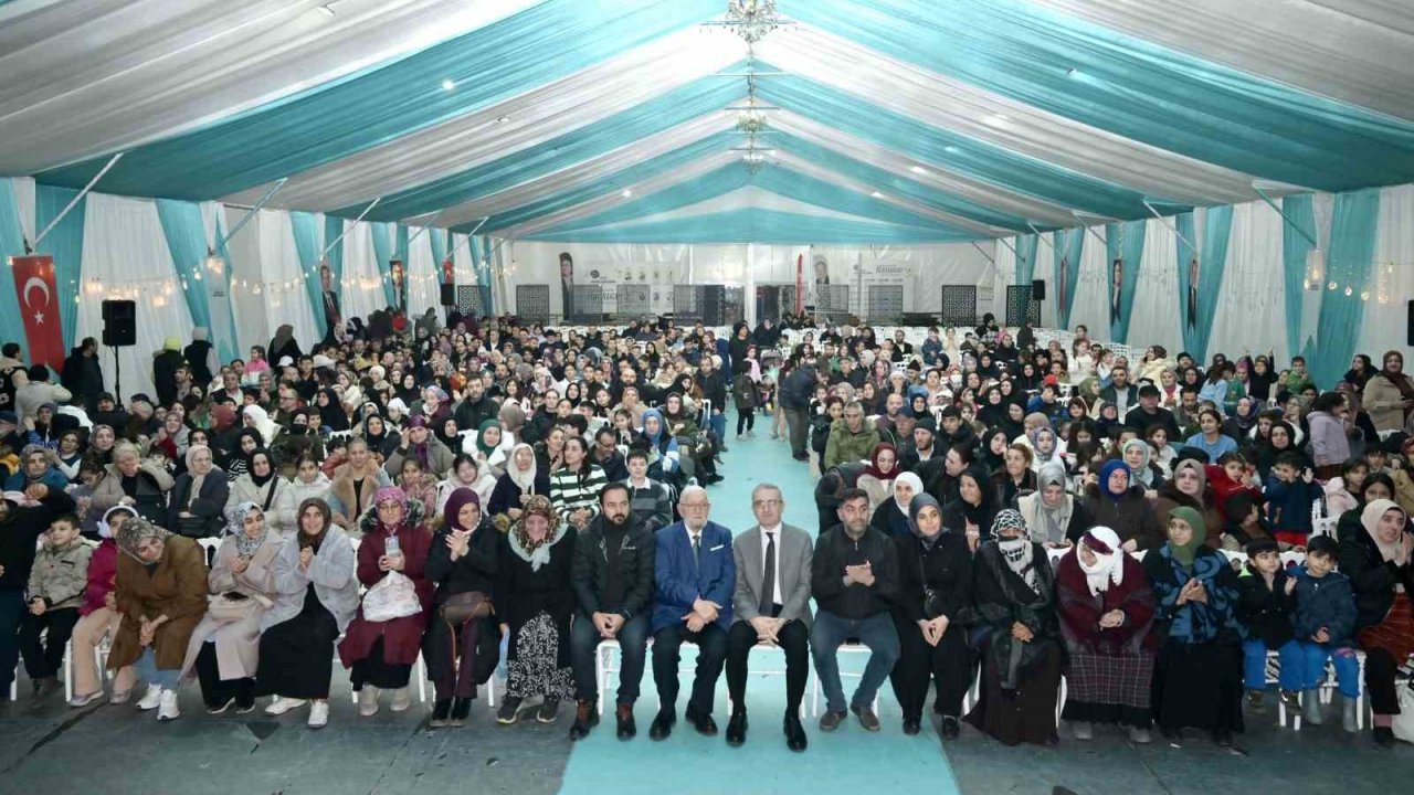 Necmettin Nursaçan Esenyurt’ta vatandaşlarla buluştu