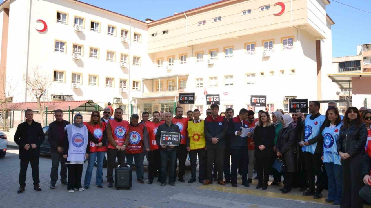 Öğretmene tehdit iddiası sendikaları birleştirdi