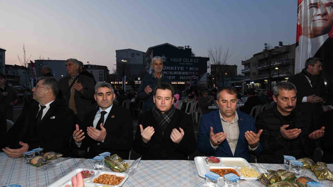 Osmangazi’de Gönül sofrası Bağlarbaşı’nda kuruldu