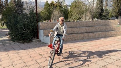Osmaniye’de 47 yıllık berberin 41 yıllık bisiklet sevdası