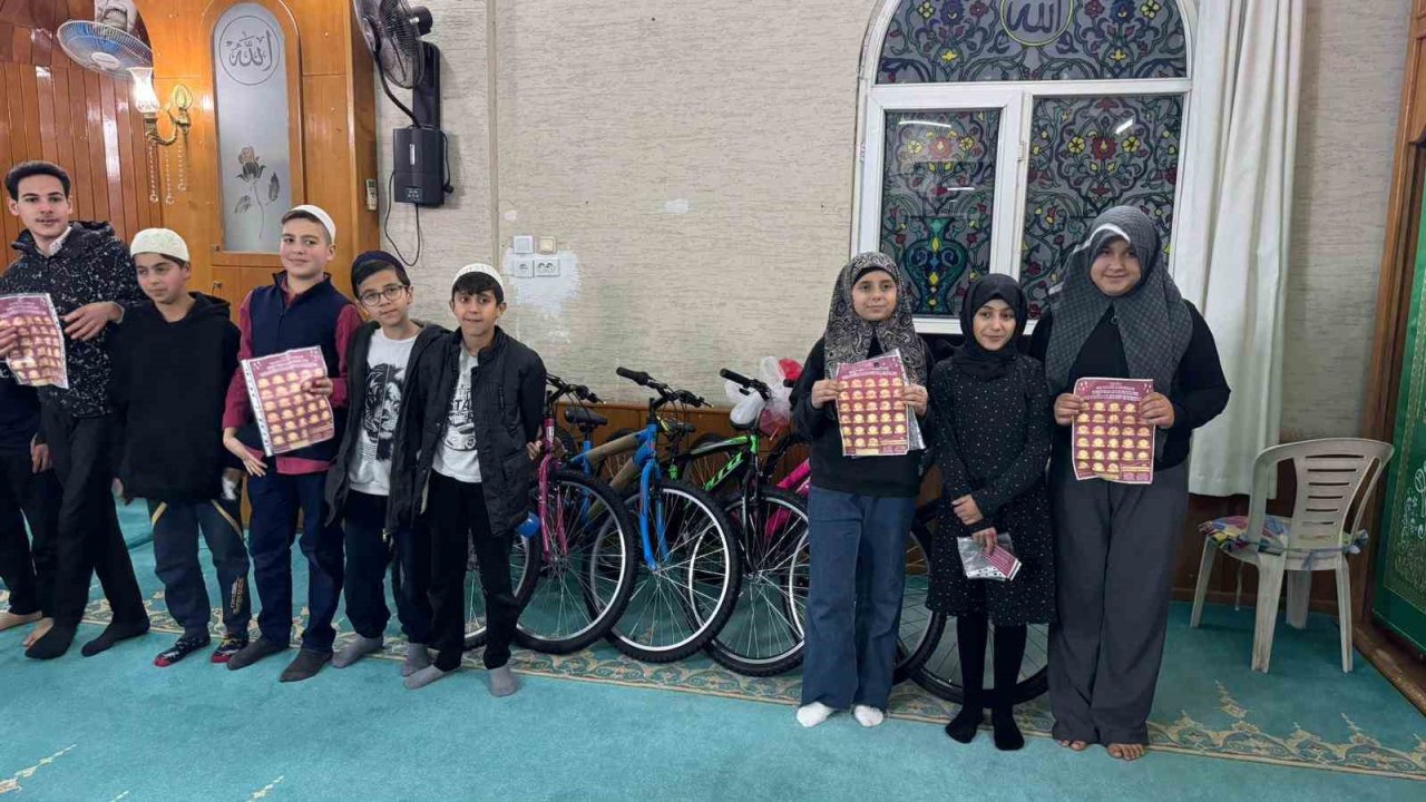 Osmaniye’de teravih namazı çocukların neşesiyle şenleniyor