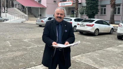 Osmaniye’de "Zimem Defteri" geleneği yaşatıldı, öğrencilerin borçları kapatıldı