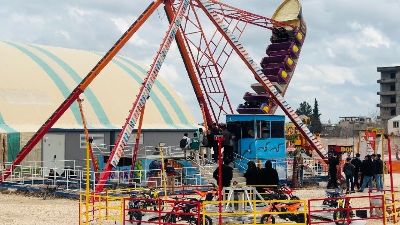 Oyun alanı savaş alanına döndü: O anlar kamerada