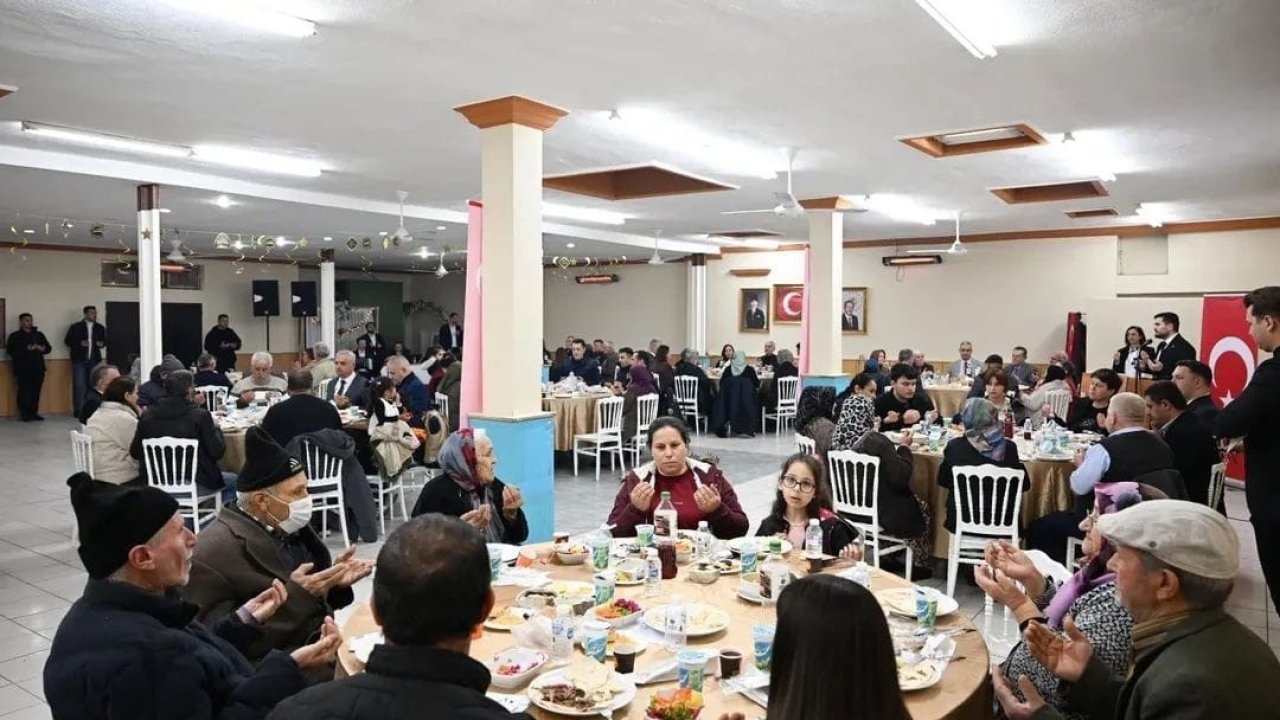 Pehlivanköy’de şehit aileleri ve gaziler onuruna iftar yemeği verildi
