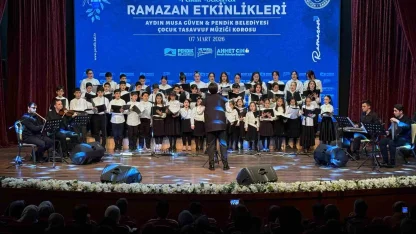 Pendik’te ilahiler ve ezgiler çocukların sesinden yükseldi