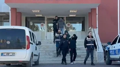 Polisten kaçan araç kaza yaptı: 3 kişi tutuklandı