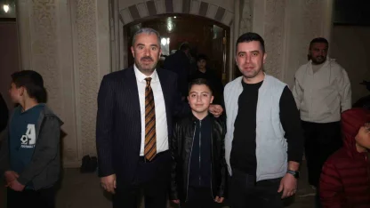 Pursaklar Belediyesi’nden Kadir Gecesi’nde gönülleri ısıtan sürpriz