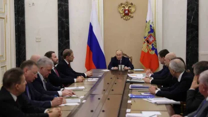 Putin: "Rusya, petrol ve doğal gaz tedariki konusunda Avrupalılarla çalışmaya hazır"