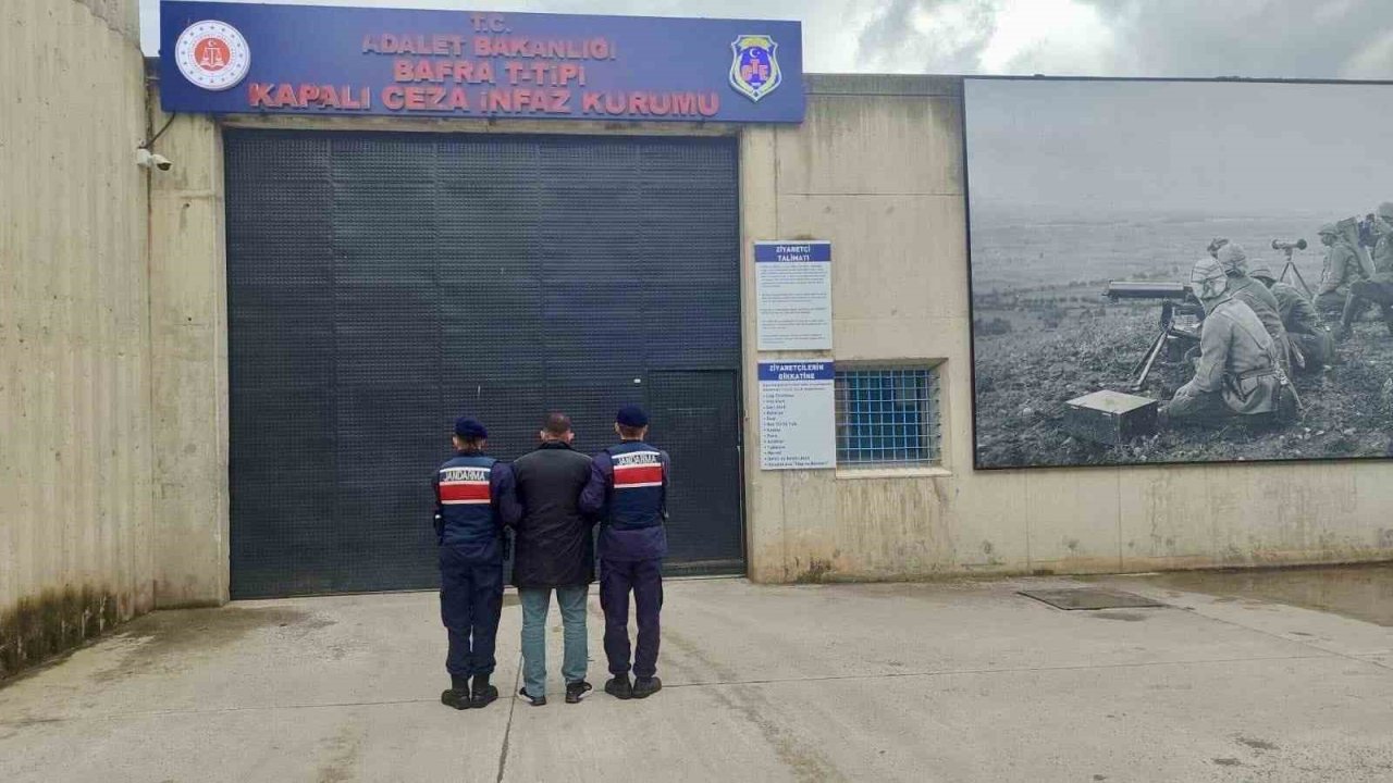 Samsun’da 18 yıl hapis cezası bulunan firari jandarma operasyonuyla yakalandı