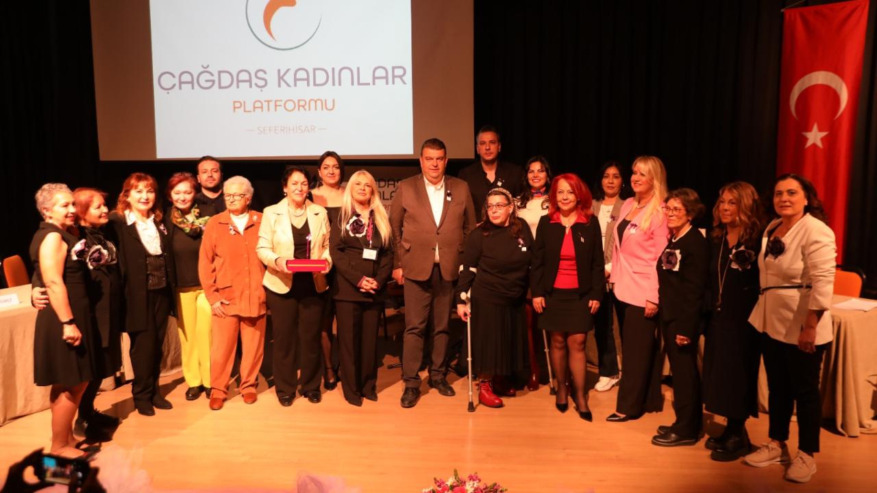 Seferihisar’da 8 Mart’a Anlamlı Etkinlik: “8 Kadın 8 Başarı Öyküsü”