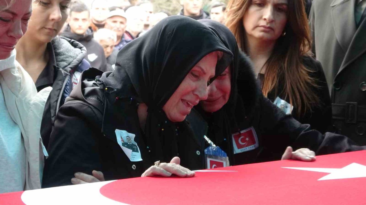 Şehit Binbaşı Sinan Taştekin memleketi Isparta’da ebediyete uğurlandı