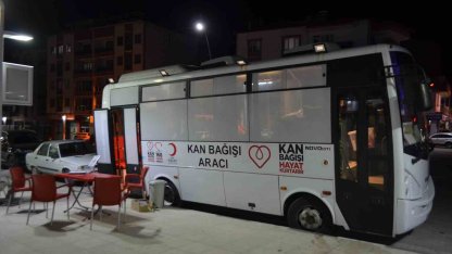 Selendi’de gece kan bağışı seferberliği